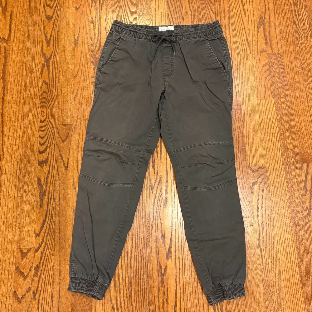 Sun + Stone Men’s Gray Jogger Pants - Size Medium
